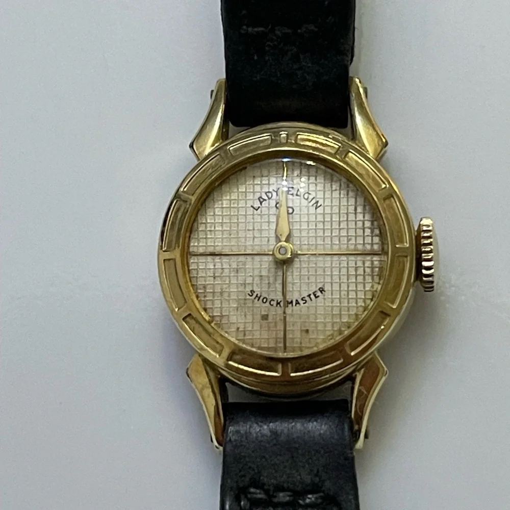 Vintage Lady Elgin watch 14 k gold filled